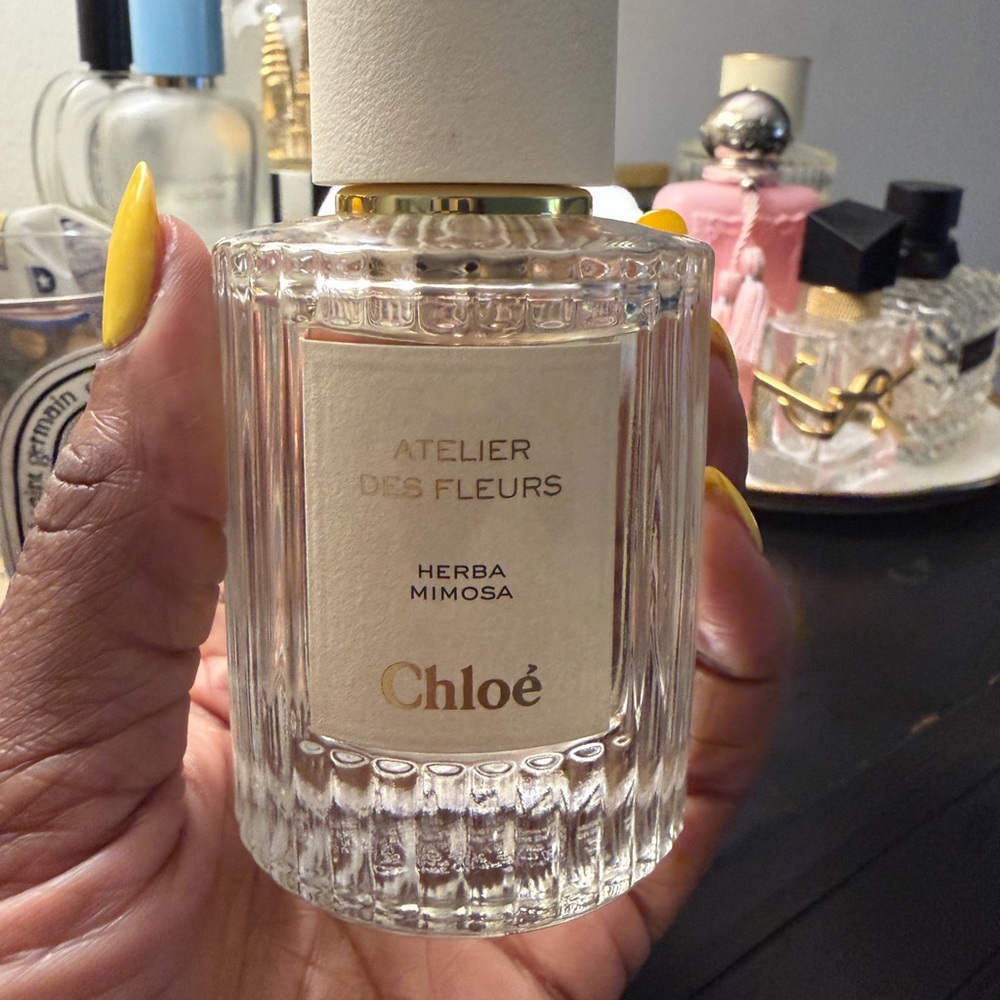 Chloé Atelier Des Fleurs Herba Mimosa - Clear / Gold Accents - Picture 4 of 9